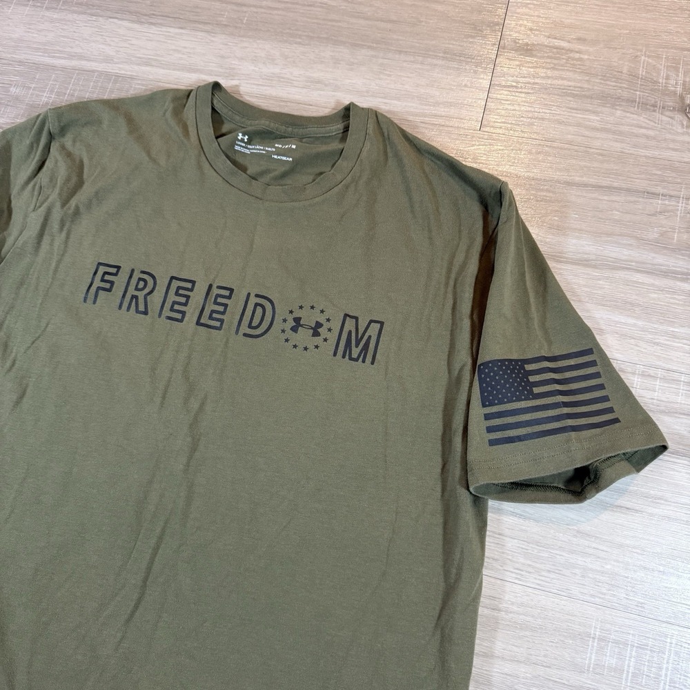 Under Armour Freedom USA Flag Green T Shirt Size Medium Loose Fit
